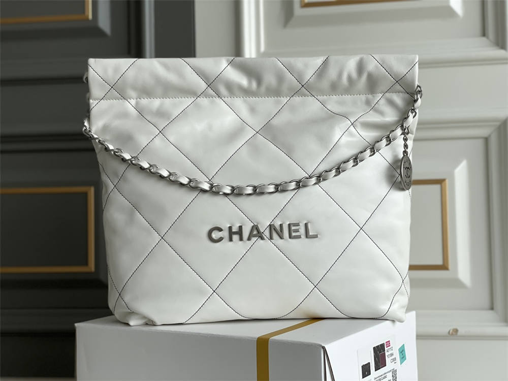 Chanel 22 bag 35cm small 2025 new 